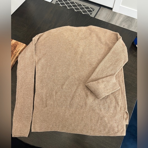 Golden by TNA knit crew sweater size small - Picture 5 of 9